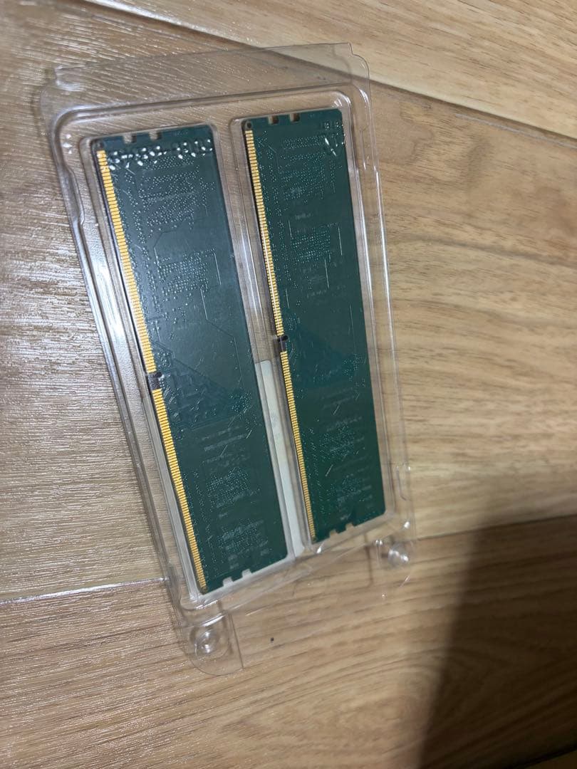 デスクトップPC用メモリ DDR4-3200 16GB(8GB×2)