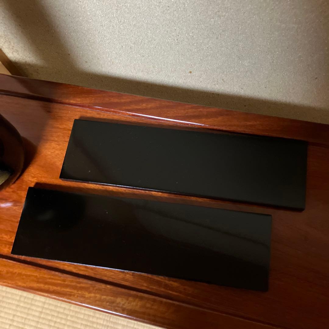 輪島塗沈金師「東恒博」作　寿松沈金花生