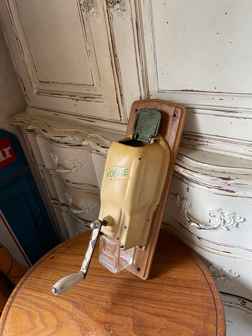 フランス　アンティーク　壁掛け　コーヒーミル　グラインダー　メタル　オランダ