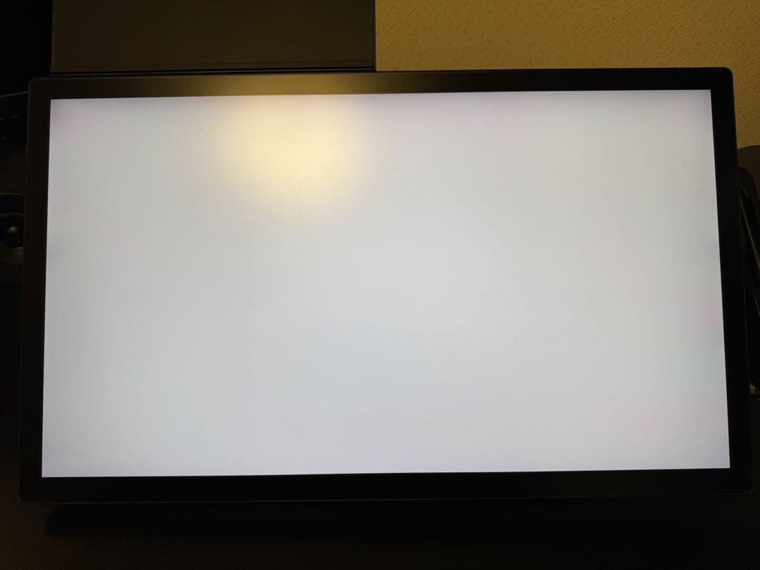 Wacom Cintiq Pro 27 本体