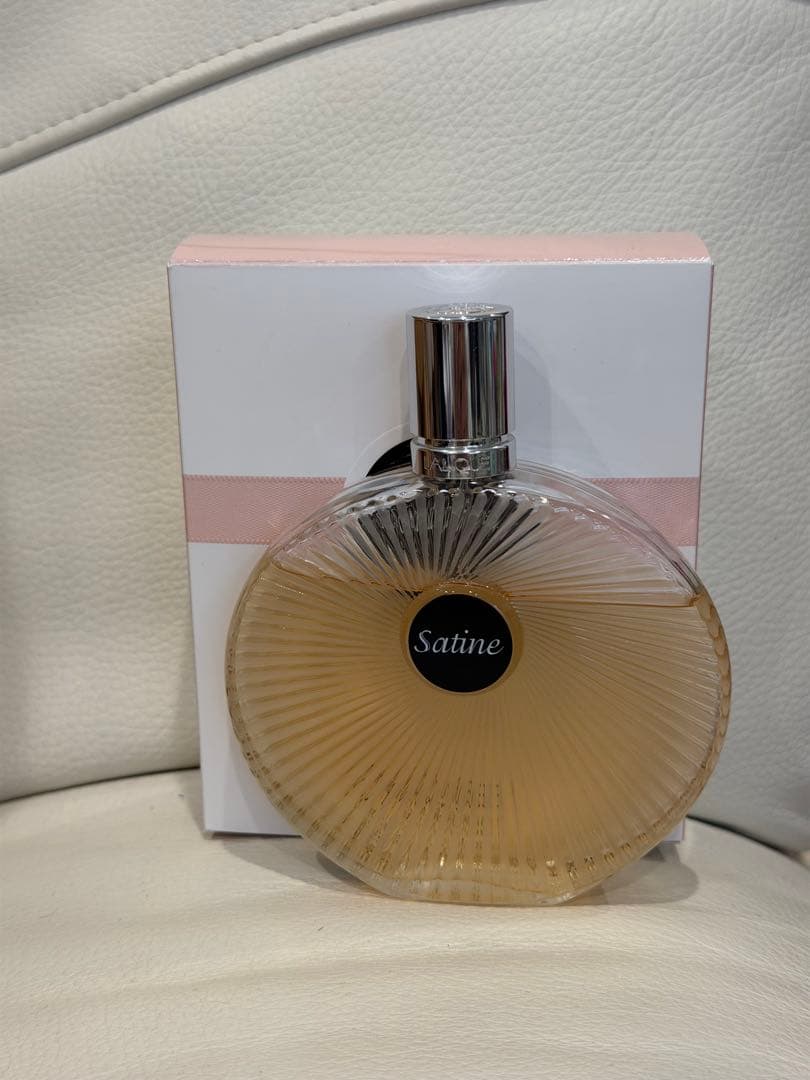 希少 LALIQUE ラリック サティーヌ オードパルファム 香水 100ml