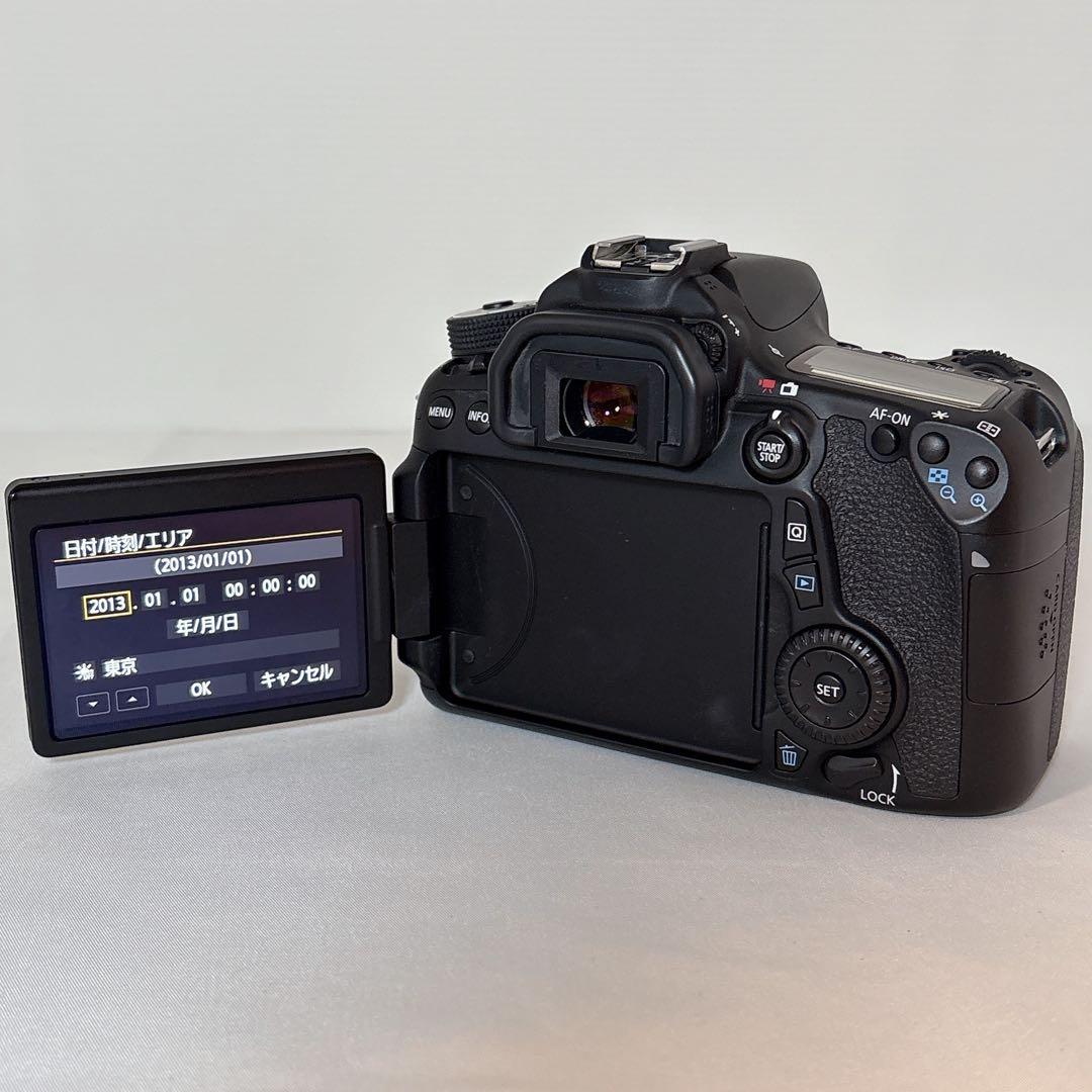✨Wi-Fi搭載✨Canon EOS 70D✨ダブルズームレンズ 使用感少 美品