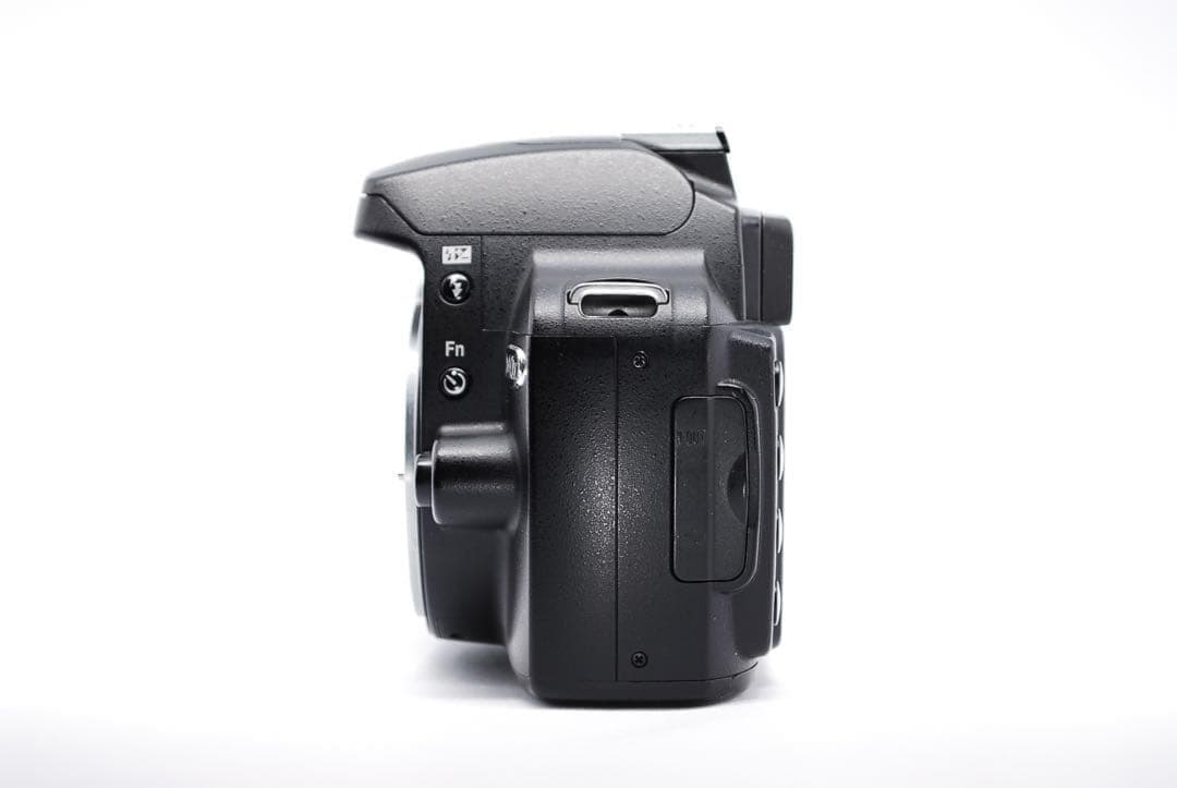 名機CCDセンサー✨Nikon D40✨一眼レフデビューに✨ニコン