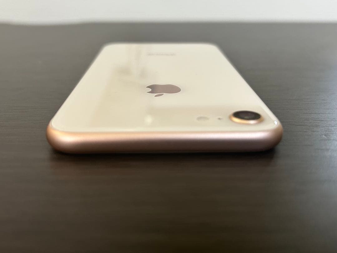 iPhone 8 SIMフリー 64GB