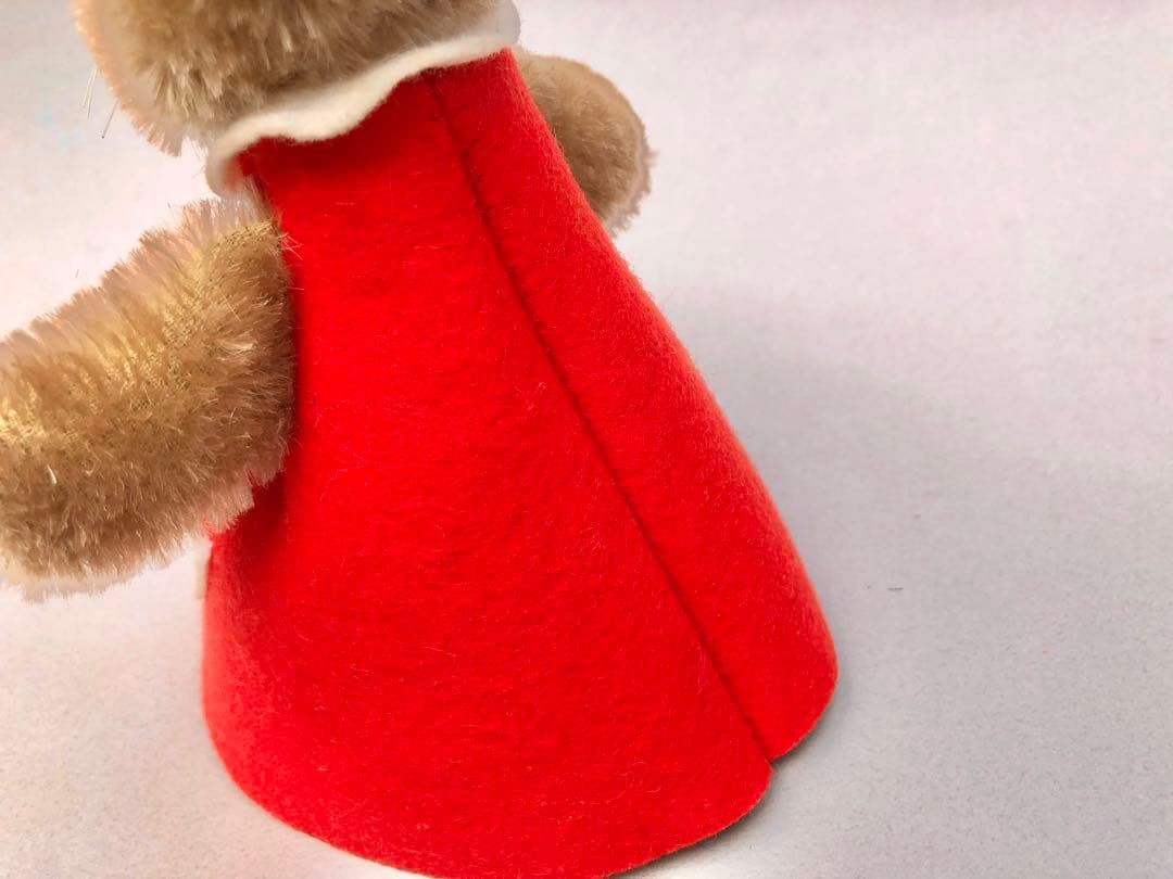 Steiff　ウサギのギフトカバー　Betthupferlhase　赤オールID