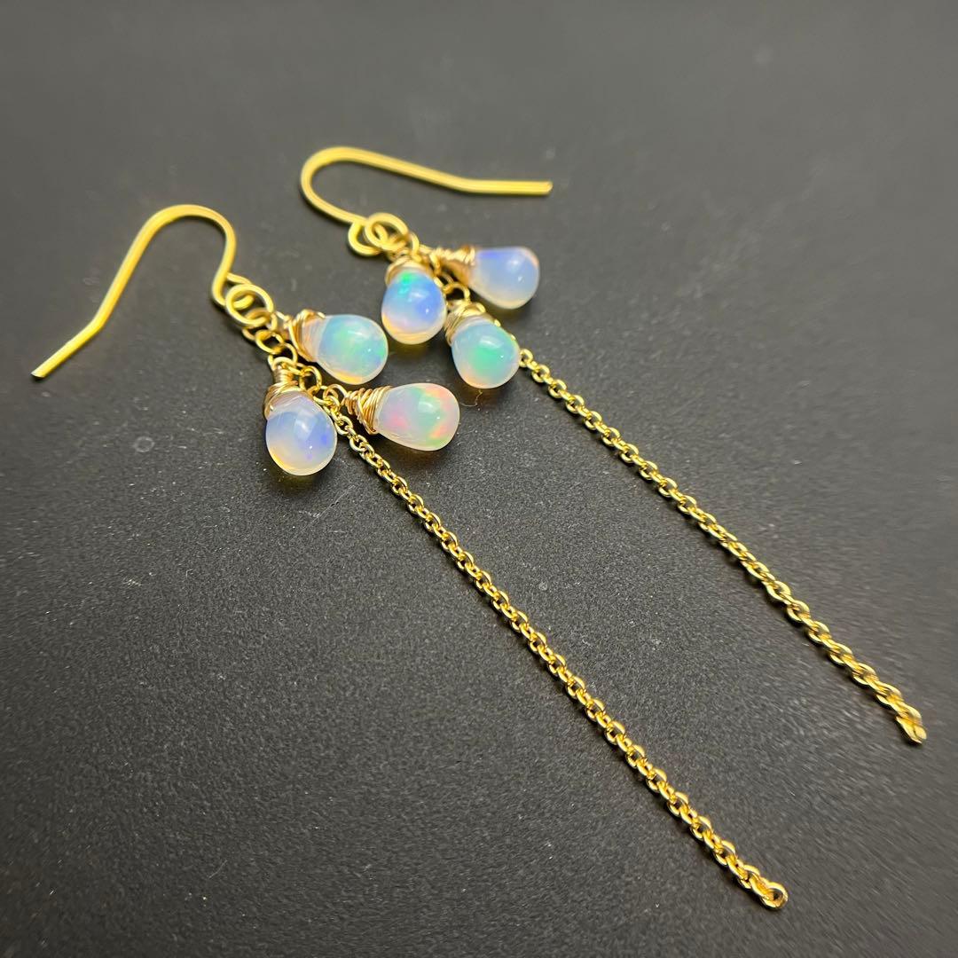 宝石質 エチオピアオパール チャーム イヤリング ピアス
