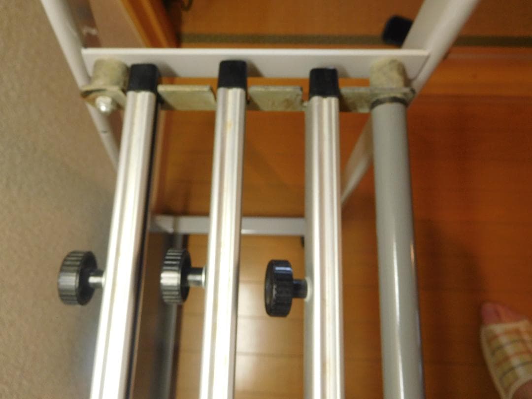 新聞ラック