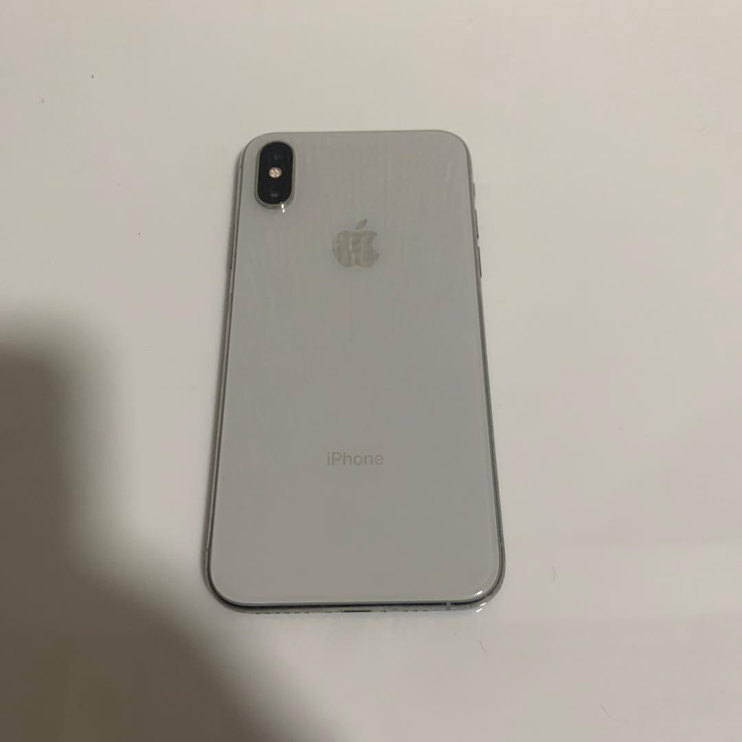 iPhone Xs 256GB silver SIMフリー 動作品