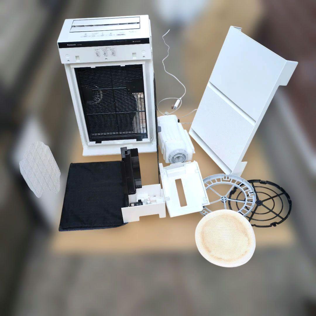 Panasonic 加湿空気清浄機 型番F-VC70XU 2021年製品