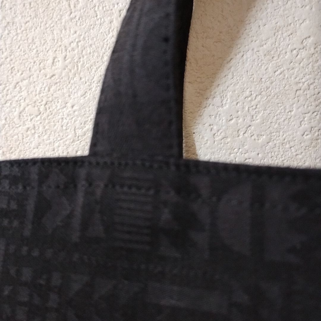 ハンドメイド 刺繍 ブロッサムのト―トバック