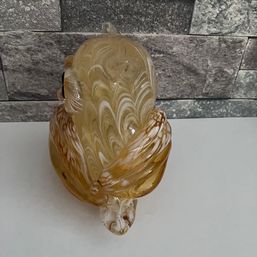 マルティグラス フクロウ　梟　ミミズク　鳥 薄茶　ベージュ　ライトブラウン