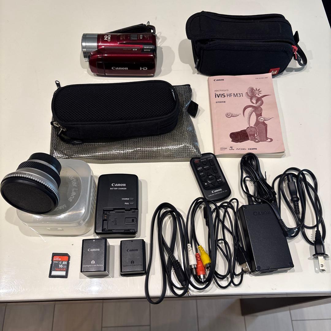 ビデオカメラ canon ivis HFM31
