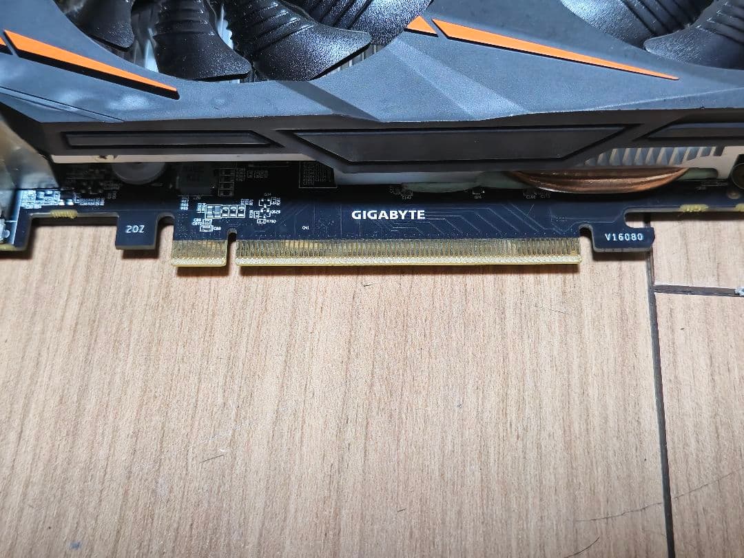 グラフィックボード・グラボ・ビデオカード gtx1060 GIGABYTE