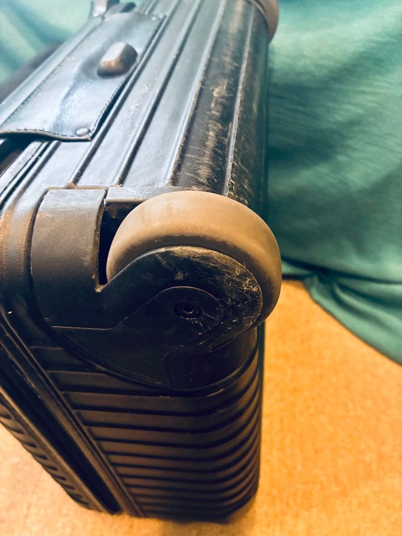 RIMOWA BORERO キャリー 黒 2輪 ボレロ リモワ