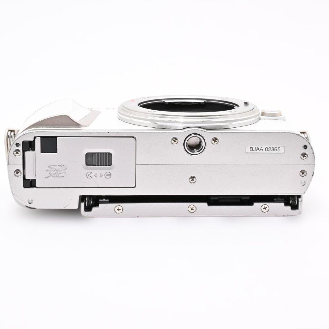 【良品・ショット数：7848回、箱付き】 OLYMPUS PEN E-PL10