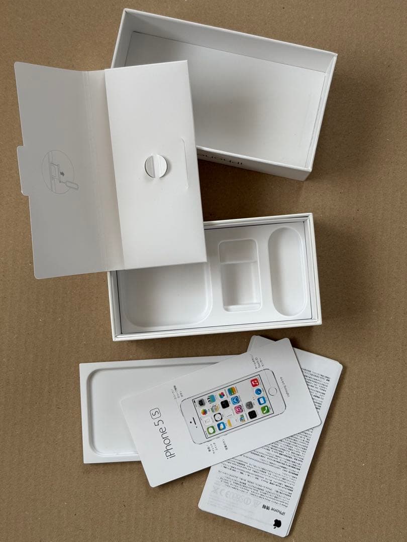 Apple iPhone 5s 64GB ドコモSIMロック品