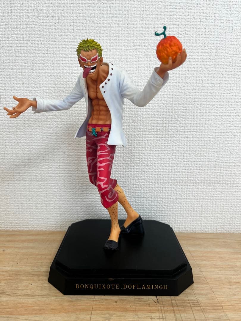 ONE PIECE ワンピース フィギュア 一番くじ ハンコック シャンクス
