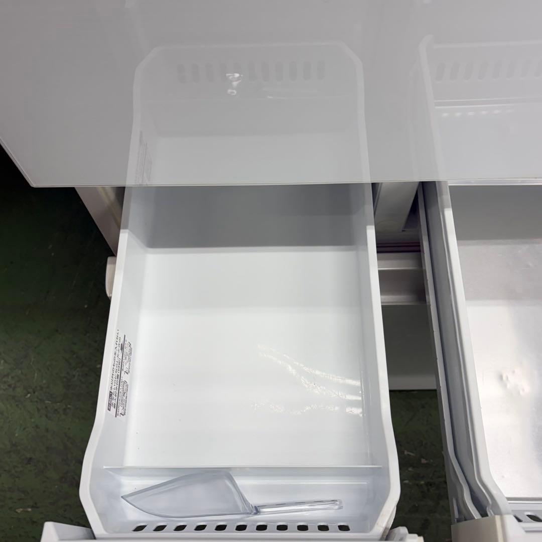 901 なんでも入る551L！！大型冷蔵庫　ガラストップ　フレンチドア　自動製氷