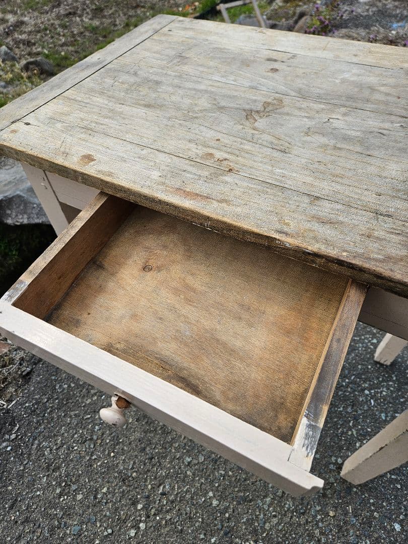 フランスアンティーク 小振りなカントリーテーブル ペイント 机 作業台