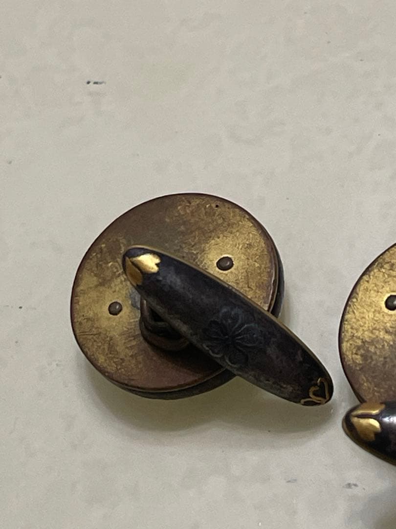 希少品　五三の桐　桜図　金象嵌　赤銅　時代物　チェーンカフス　レトロ　美術品
