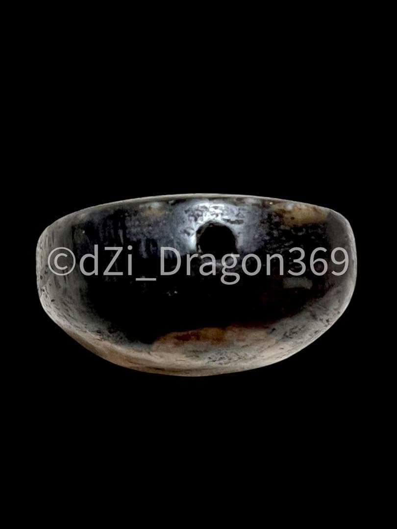 【 入手困難！！ 】dZi beadsジービーズ 西蔵 星辰梵字天珠（板珠）
