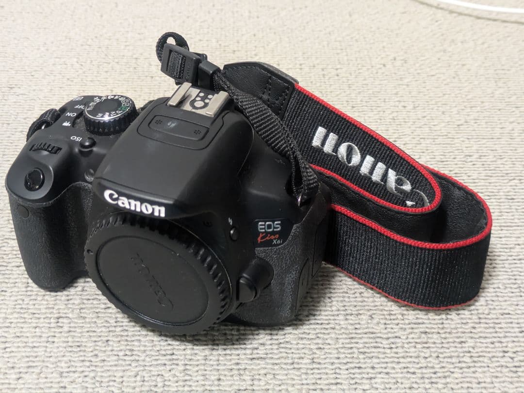 EOS Kiss X6i Wズームキット 広角、標準レンズ2点セット