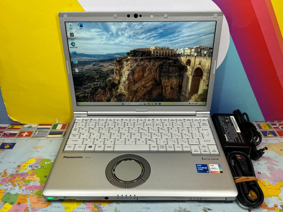 極美品 16GB・DVD レッツノート CF-SV1 12.1型 超軽量 綺麗