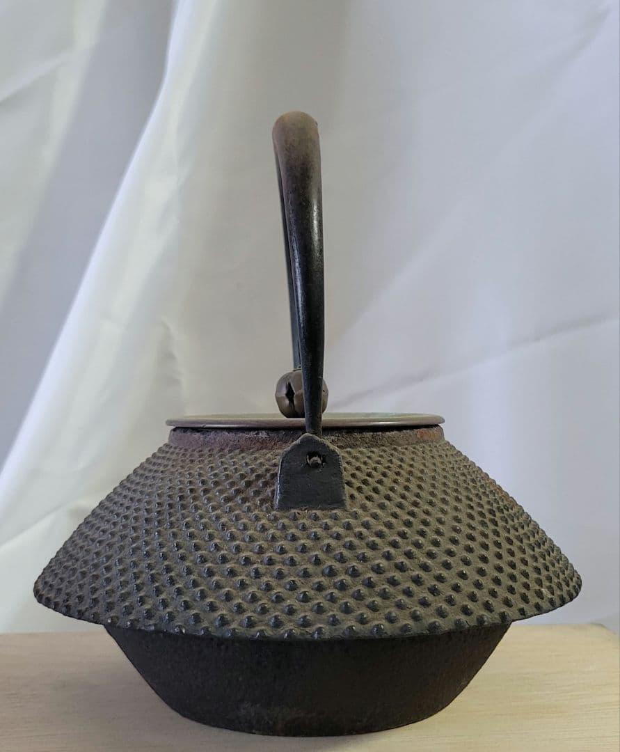 鉄瓶　霰　鉄器　急須　アンティーク品