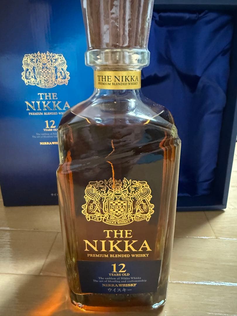 THE NIKKA 12年 プレミアムブレンドウイスキー ギフトボックス入り