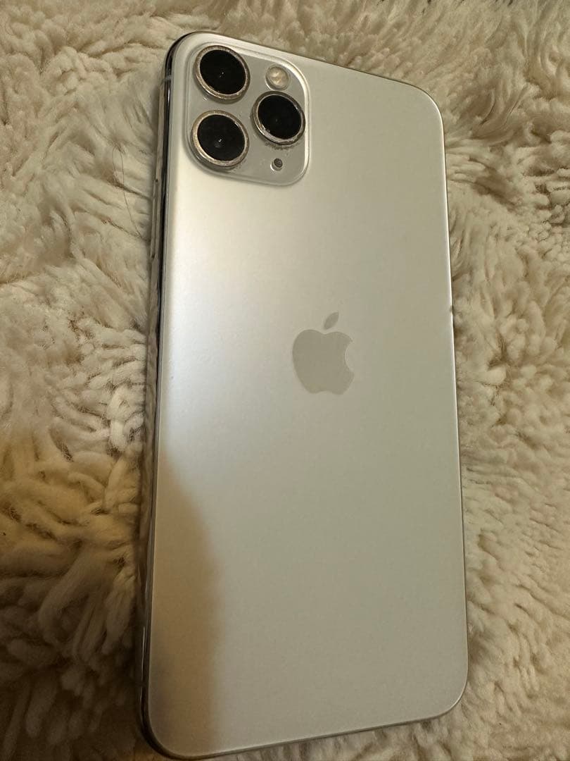 Apple iPhone 11 Pro シルバー 本体　ジャンク品