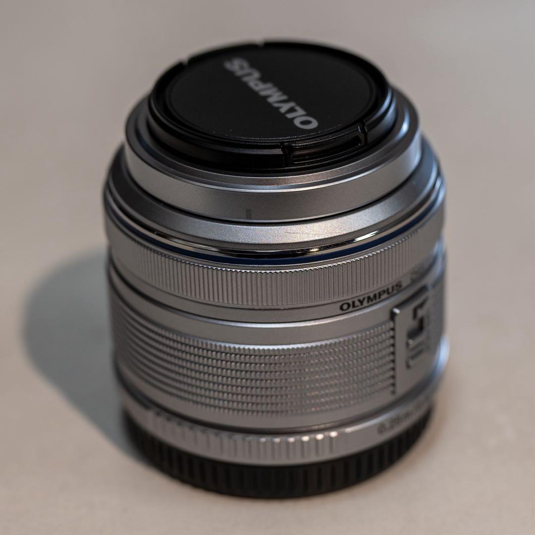 OLYMPUS M.ZUIKO 14-42mm F3.5-5.6ⅡR