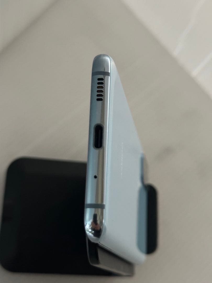 Samsung Galaxy S20 本体