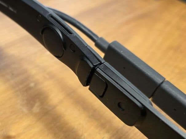 VIVE XR ELITE ツルにヒビあり　おまけ付き