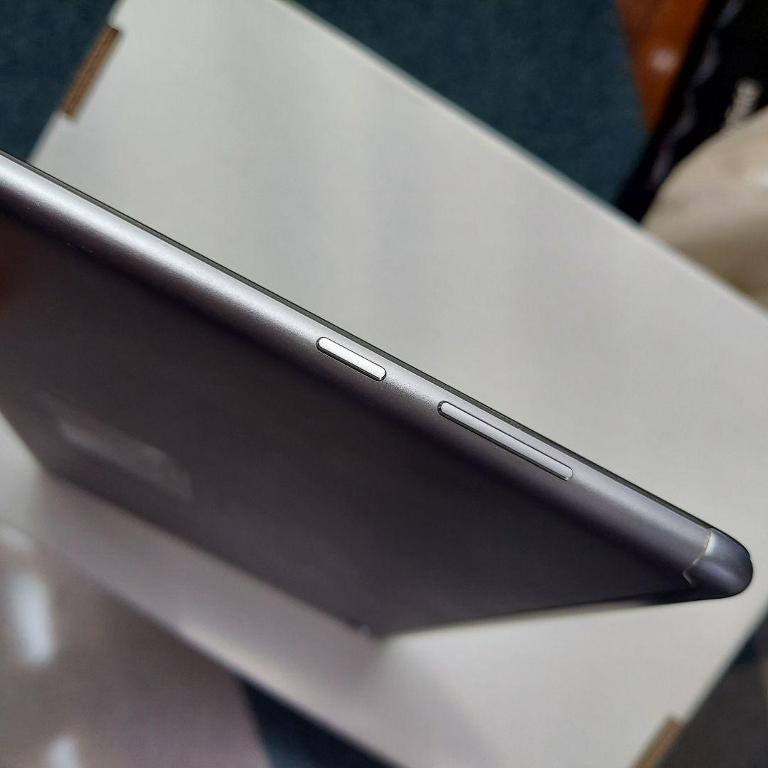 HUAWEI MediaPad M5 lite 10インチ　本体　付属品あり