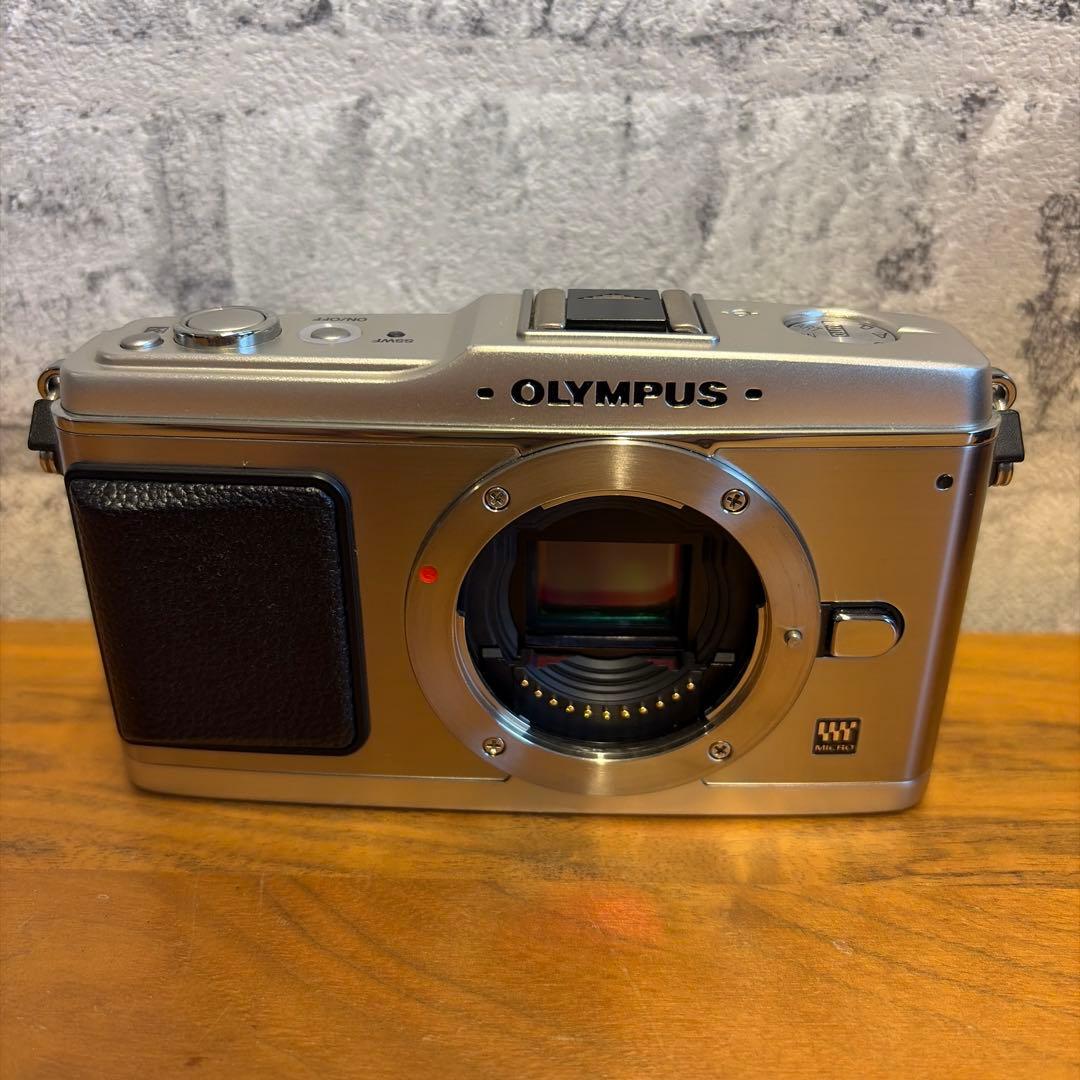 【元箱付OLYMPUS PEN E-P1 ツインレンズキット シルバーフルセット