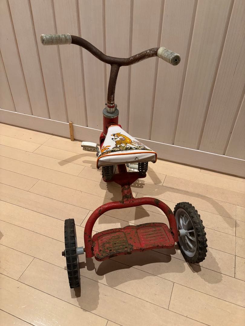 レトロ三輪車