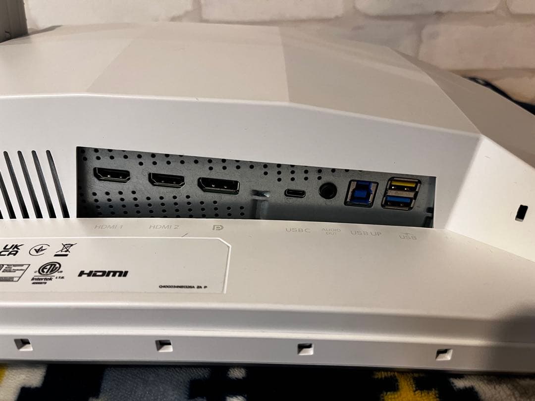 Philips 34M2C8600 OLED ウルトラワイドモニター