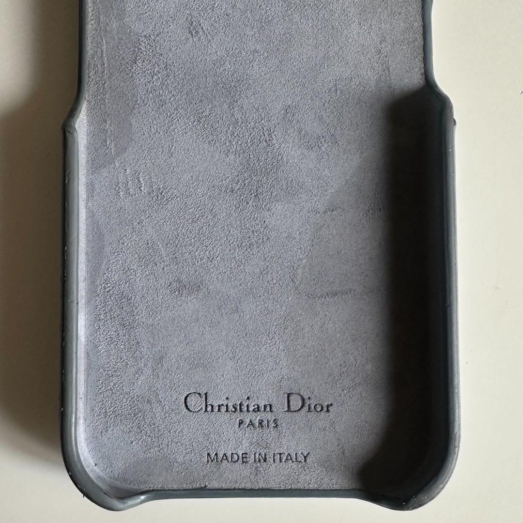 【正規品】ディオール iPhone15 ケース カナージュ ラムスキン Dior