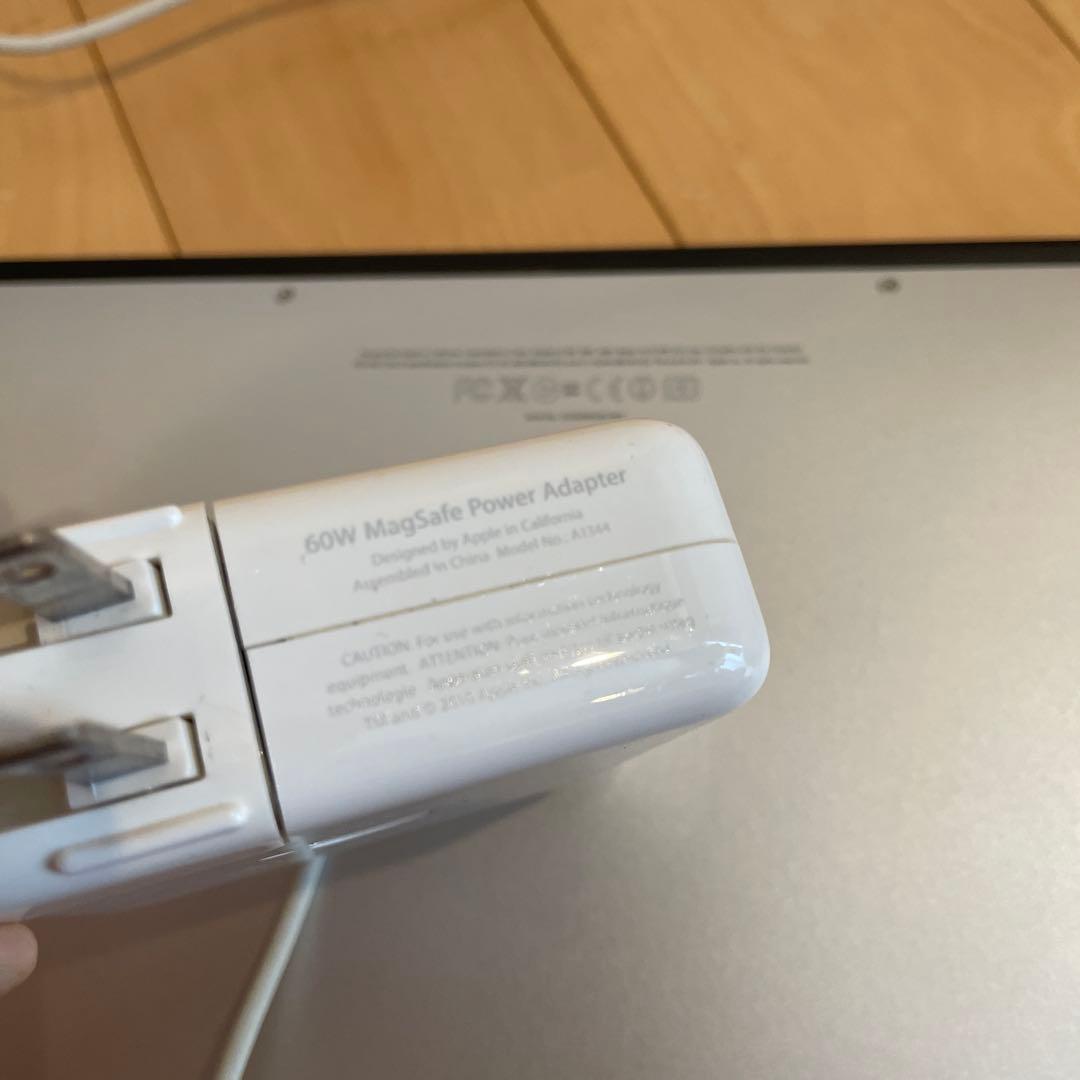 MacBook Air A1369 2011 Sonoma導入済み 充電器