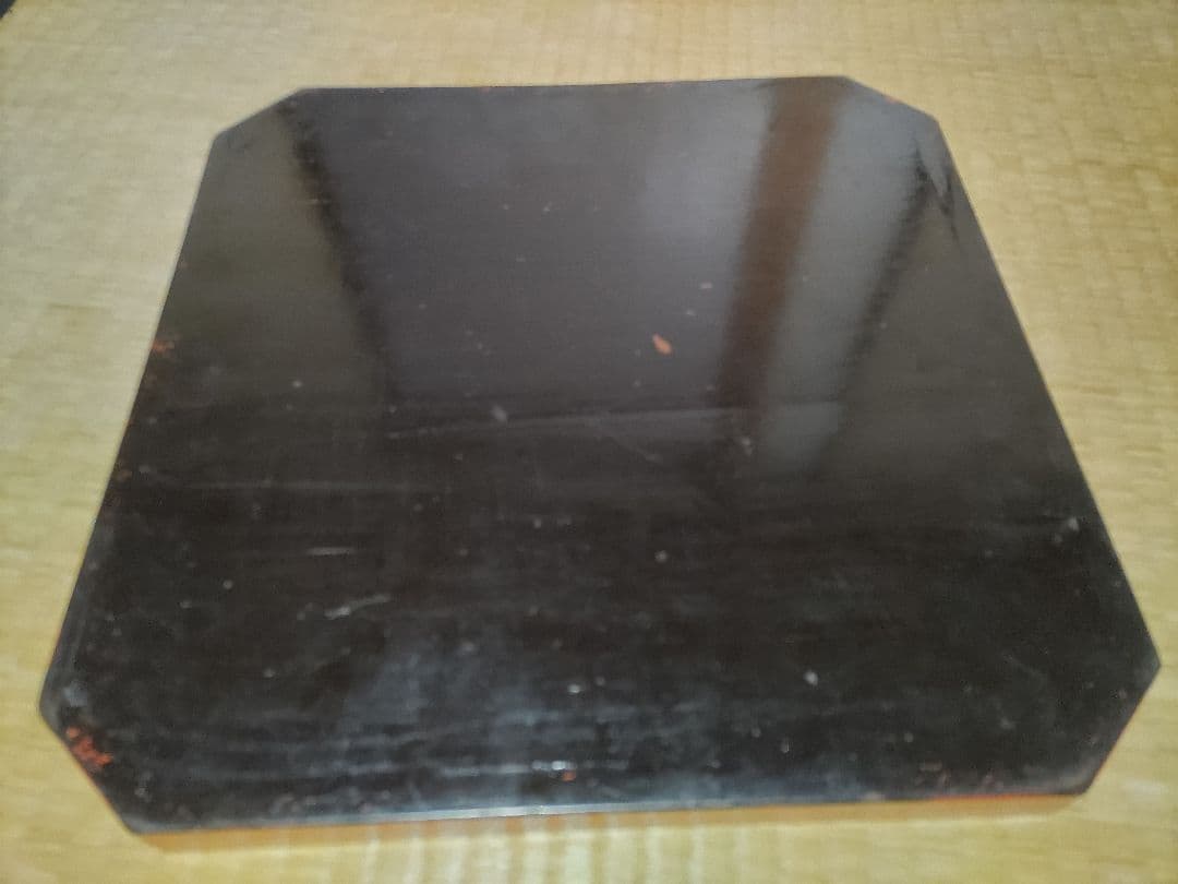 馬面様　根来　折敷　盆　幅36.8四方　高2.8cm　酒器盆