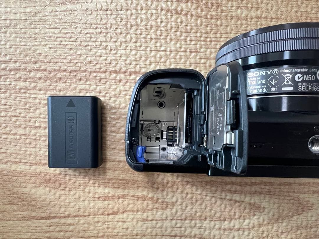 【動作品】SONY α6000 16-50mm レンズキット