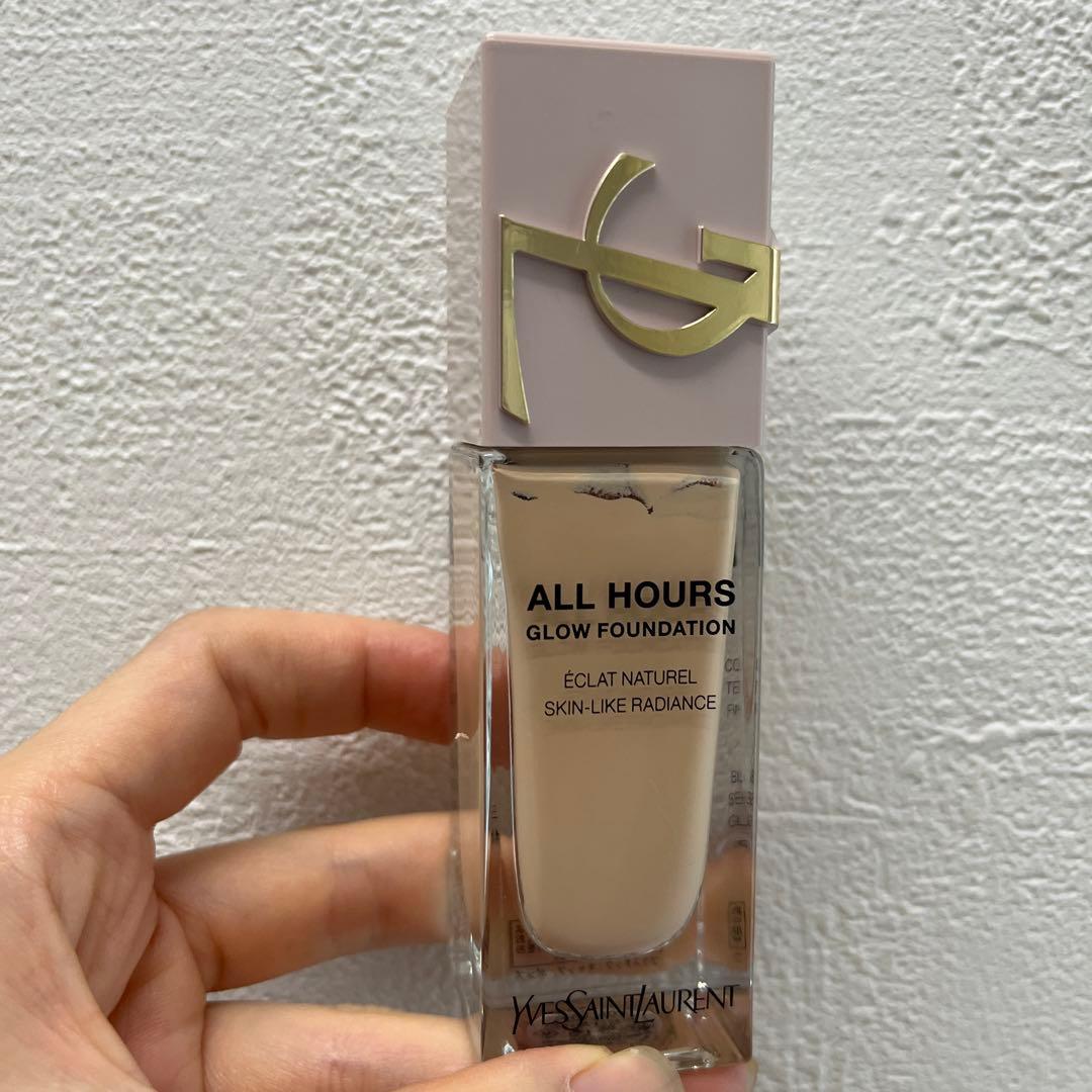 YSL オールアワーズリキッドグロウLC1