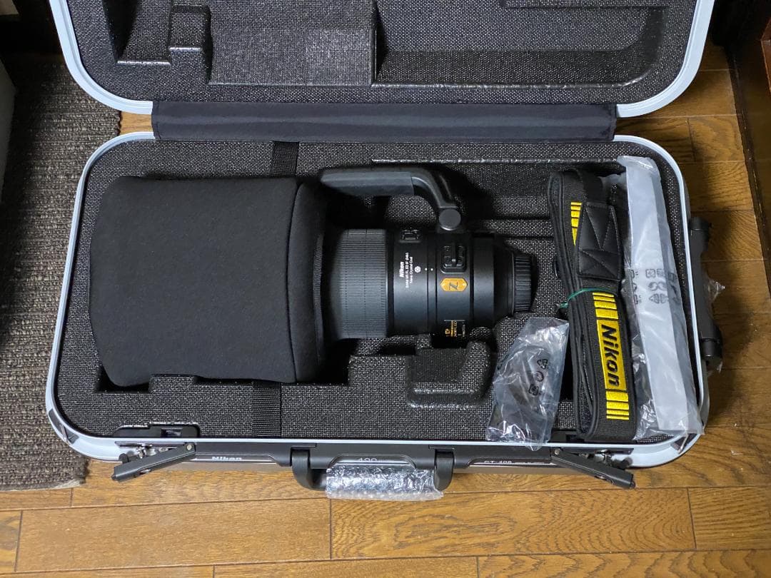 【極美品】NIKON AF-S NIKKOR 400mm F2.8