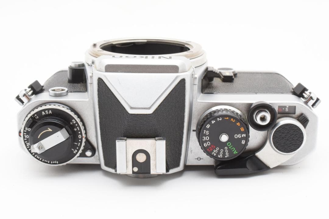★各部モルト張り替え済・美品★ ニコン Nikon FE ボディ #18794