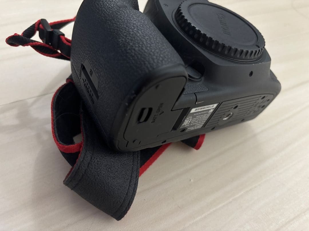 Canon EOS 5D4 mark IV mark4 本体+バッテリー充電器