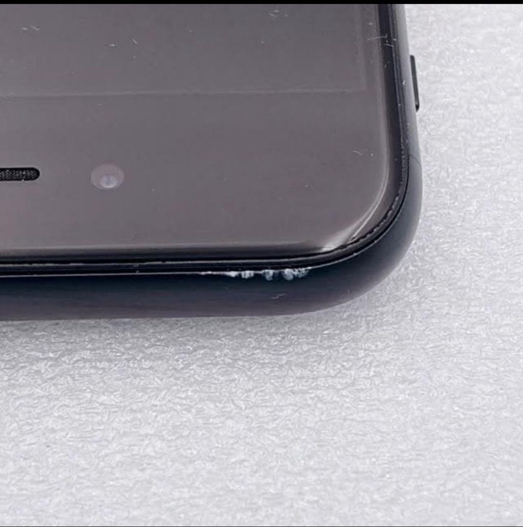 中*山様 【美品】iPhone SE 64GB SIMフリー バッテリー100%