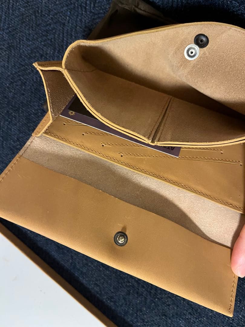 ハレルヤ 財布