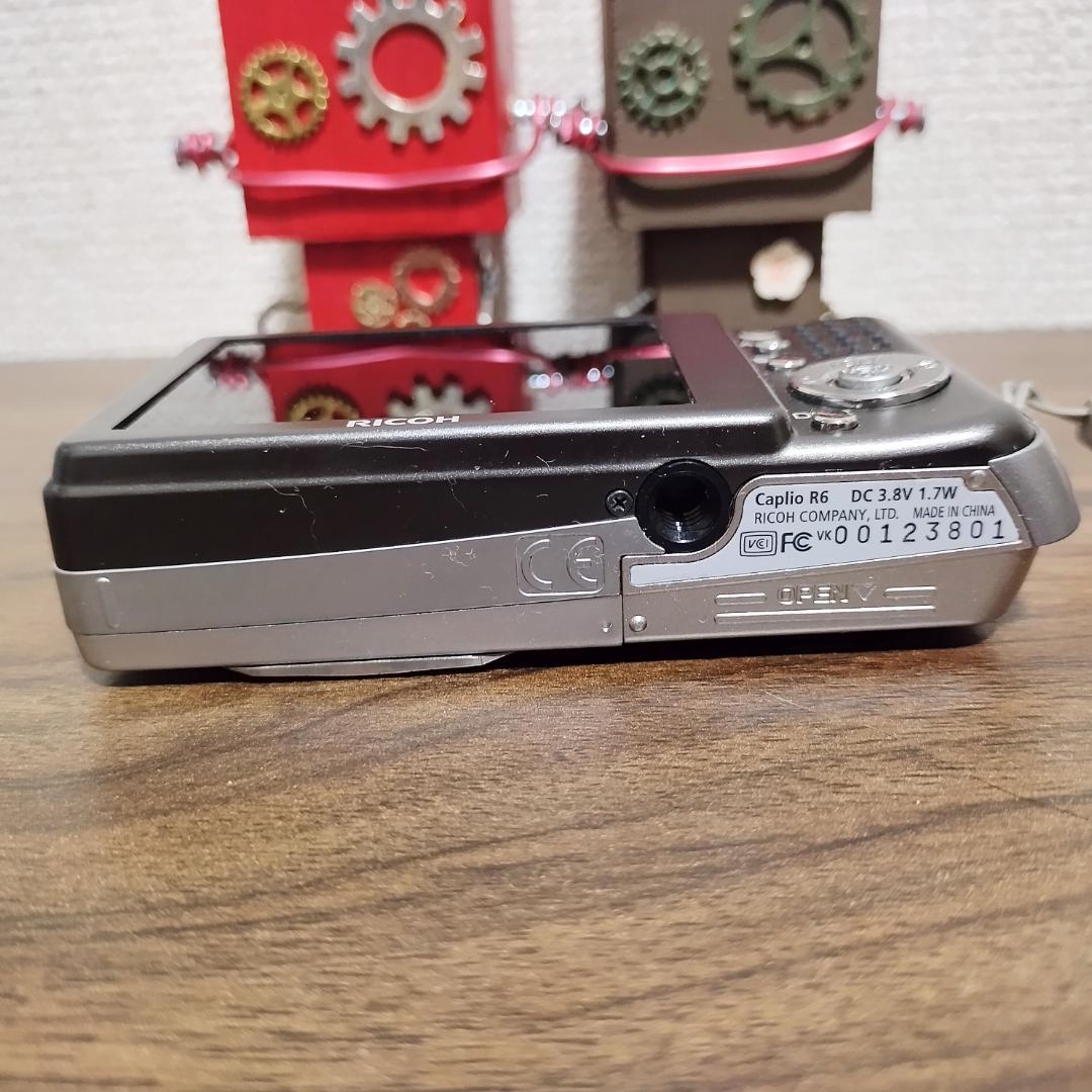 【動作確認済】美品 リコー Caplio R6 デジタルカメラ シルバー