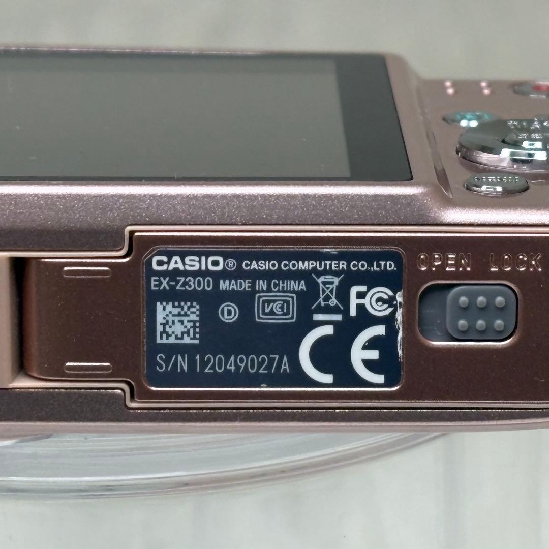CASIO カメラ　EX-Z300 充電器 ピンク　コンデジ　訳あり