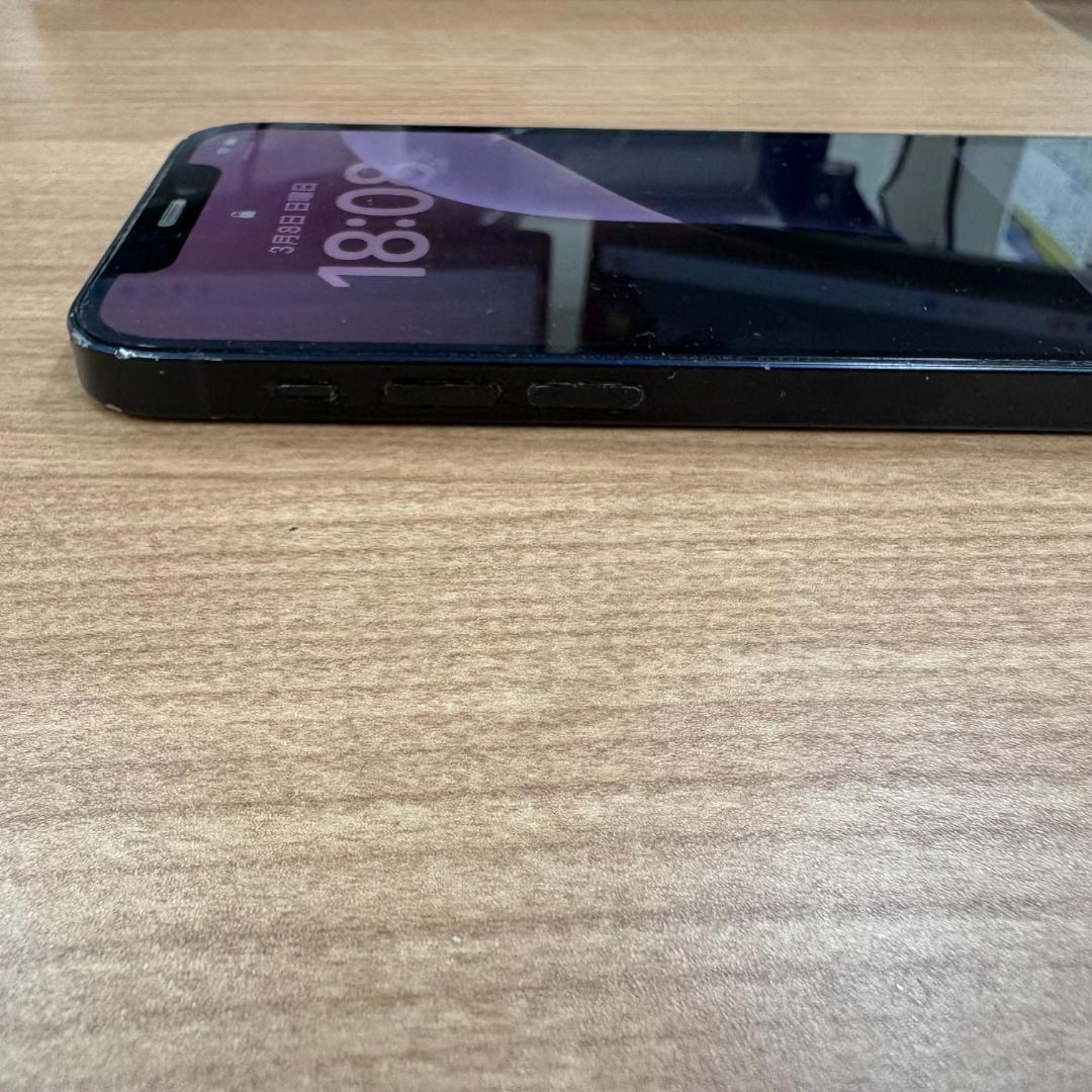 iphone12 ブラック 128GB 充電ケーブルつき